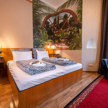 Kristal Gellert Hill Szálloda Budapest