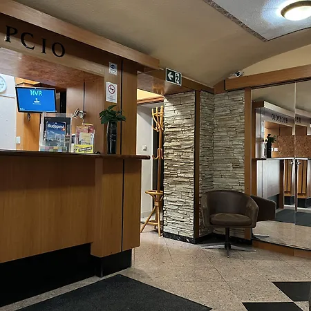 Kristal Gellert Hill Budapeszt